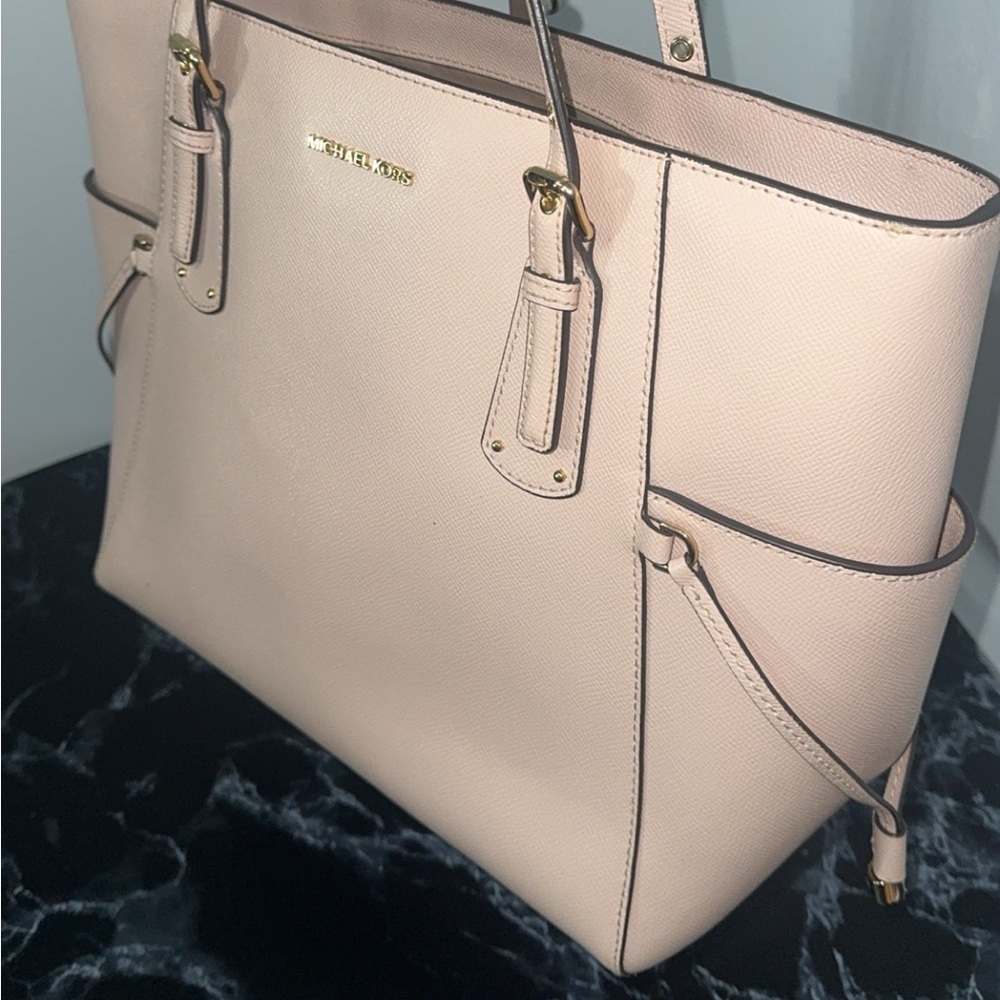 MICHAEL KORS Handbag Voyager Bag EW Tote Leather Bag Soft Pink AUTHENTIC - Picture 13 of 16